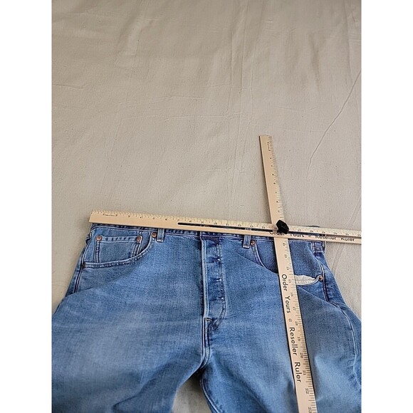 Levis 501 Jeans Mens 38x31 Button Fly Straight Stretch Medium Blue High Rise EUC - Picture 5 of 13